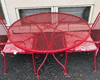 Red Wrought Iron Table and 2 Chairs 1/2