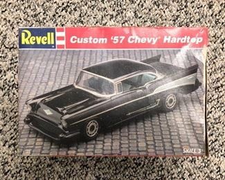 Revell Custom '57 Chevy Hardtop Build-it-Yourself Car 1/2