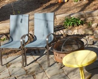 Outdoor chairs, fire pit & table