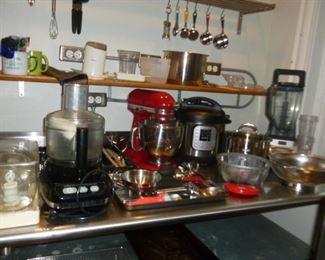 Nice kitchen equipment