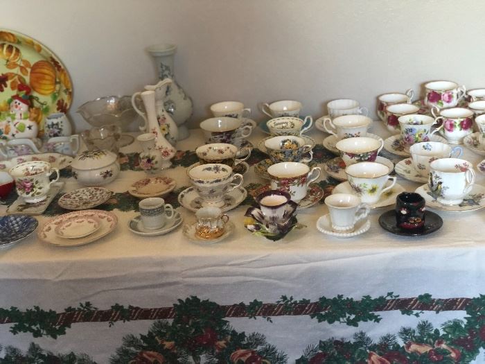 Beautiful China cup and saucer collection