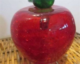 Apple made of glass with removable green glass stem 5"T x 4"W