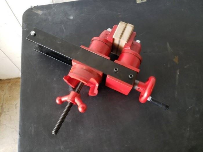 Bench Vise