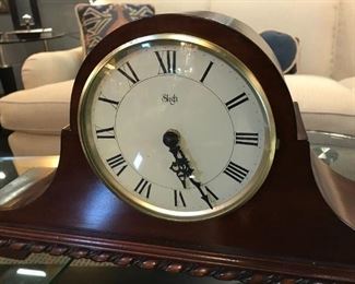 "Sligh" Chiming Mantel Clock