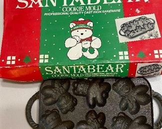 SantaBear cast iron cookie mold