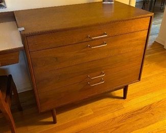 Jens Risom 4 Drawer Dresser36 x 21 x 31.5h