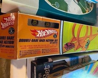 Hot Wheels Double-Dare Race Action Set By Mattel