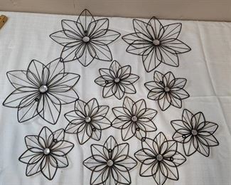 Wall Hanging Flowers