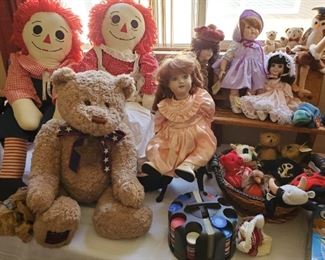 Dolls, Teddy Bears, large Raggedy Ann and Andy