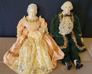 George and Martha Washington Porcelain Dolls