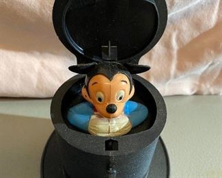 Vintage Mickey Mouse Pop Pal