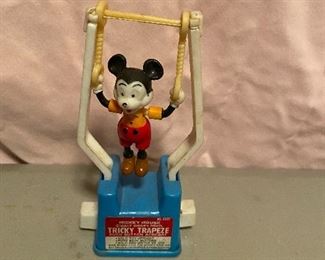 Mickey Mouse Tricky Trapeze