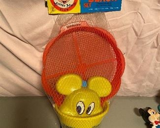 Mickey Mouse Sun and Sand Beach Set in Package
