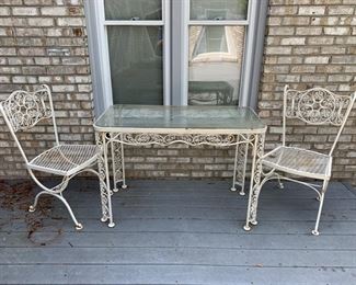 Metal Outdoor Table and Chairs