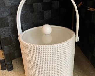 Ice Bucket