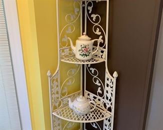 Ornate Corner Shelf
