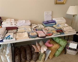 Assorted Linens