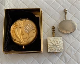 Compact and Pill Boxes