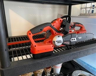 Black and Decker Rechargeable Chain Saw