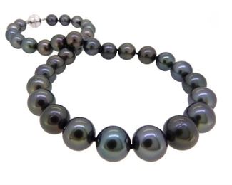 Tahitian Pearl Necklace 14K White Gold (33 pearls 12-15mm)