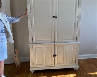 Armoire