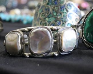 Sterling mother pearl navajo cuff