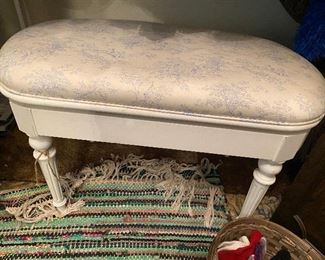 CHALK PAINTED & COVERED PIANO BENCH
