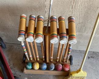 CROQUET SET, VINTAGE