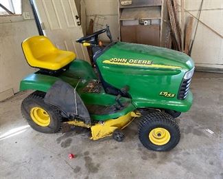 JOHN DEERE LT155 MOWER. BELIEVE IT JUST NEEDS A NEW FUEL PUMP