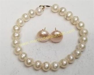 14k gold pearl bracelet & earrings