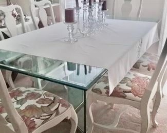 Gorgeous glass top table and chairs