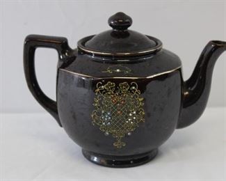 1960s Moriage Redware Teapot