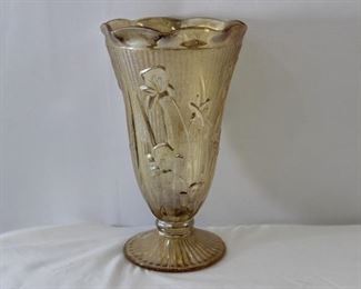 Vintage Jeannette Iris & Herringbone Glass Vase