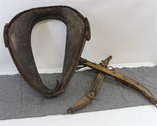 Leather Horse collar 