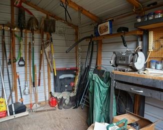 Saw horses, various tools