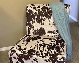 Cowhide armless chair