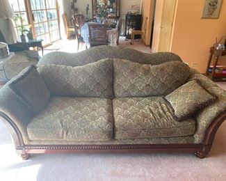 Ashley Biltmore Bordeaux 3-Seater Sofa - 95" Long x 44" Deep x 40" Tall - Pre-Sale $200