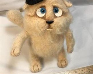 needlefelt cat