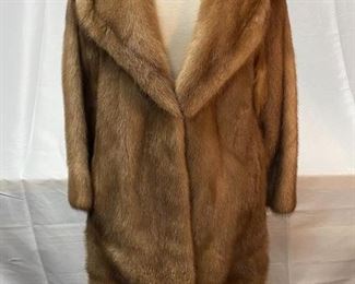 Robinsons fur coat