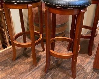 Set of 3 swivel bar stools