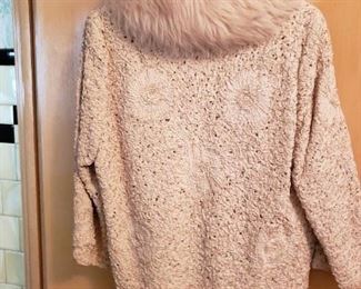 Vintage Sweater with Faux fur collar $85
