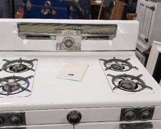 Vintage Crown White Porcelain 4 burner gas stove with original owners manual Awesome condition 39.5"W x 25"D x 46"H Was $695 Now $595