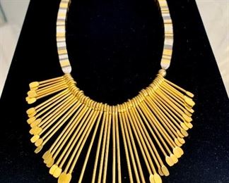 $24 - Gorgeous Gold Necklace!