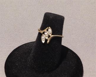 14K and 3 pear diamonds