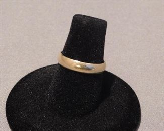 14K gold band
