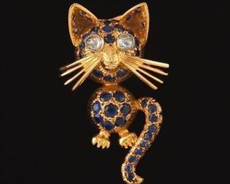 Charming Sapphire and Diamond Cat Clip 