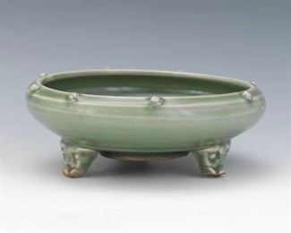 Chinese Celadon Footed Bowl 