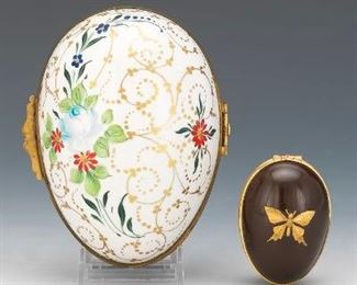 German Vintage Orlik Porcelain Egg Vanity Box with Limoges Surprise, Retailed by Neiman Marcus
