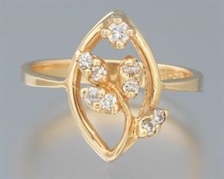 Ladies Gold and Diamond Floral Design Ring 