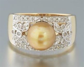 Ladies Gold, Diamond and Golden Pearl Ring 